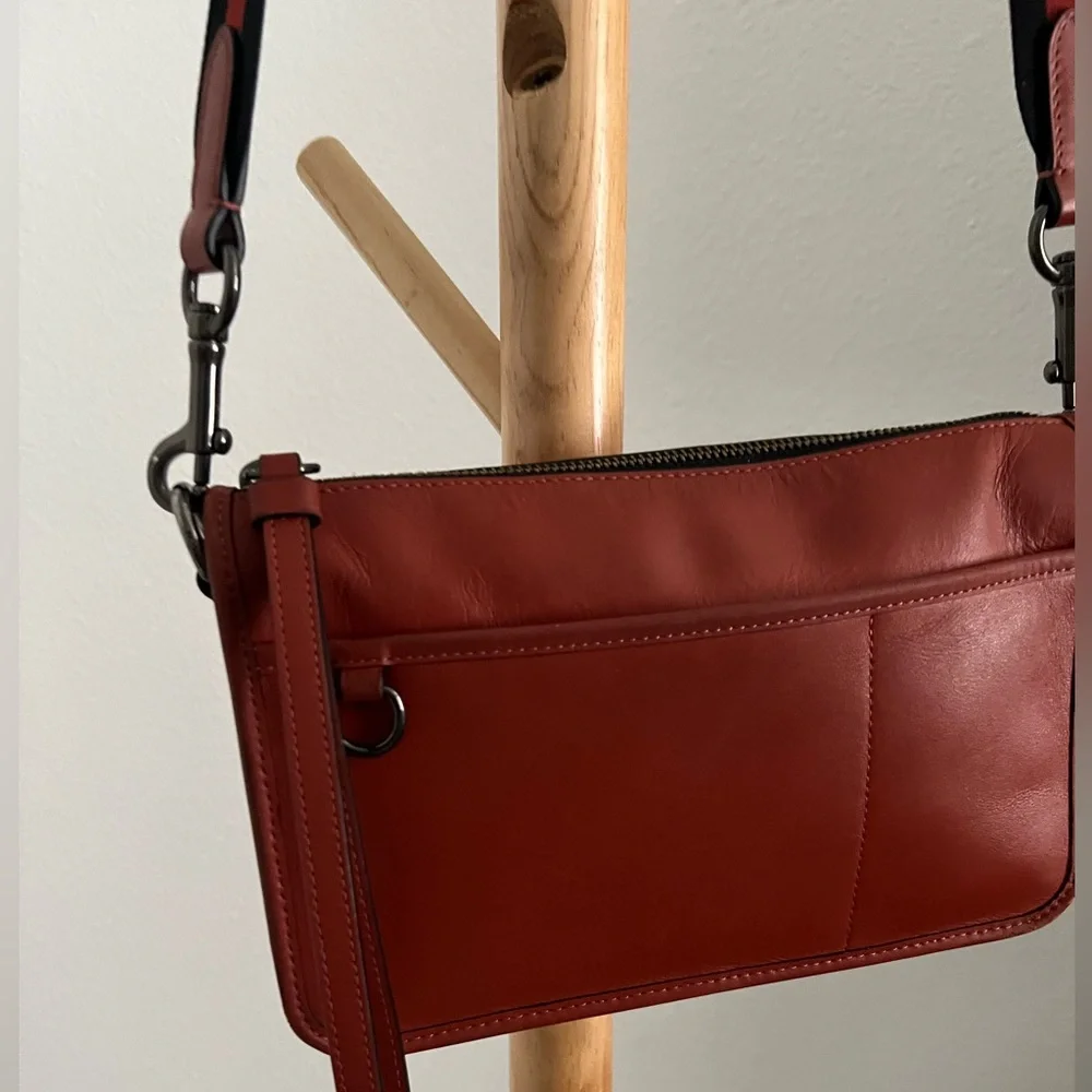 Coach Heritage Convertible Crossbody Wristet Pouch Preloved Terracotta - Picture 3 of 10